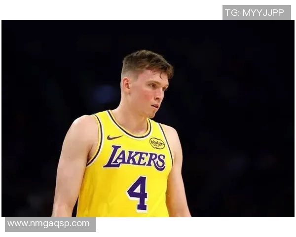 负资产!湖人执行克内克特第三年420万球队选项 想交易存难度 负资产!湖人执行克内克特第三年420万球队选项 想交易存难度