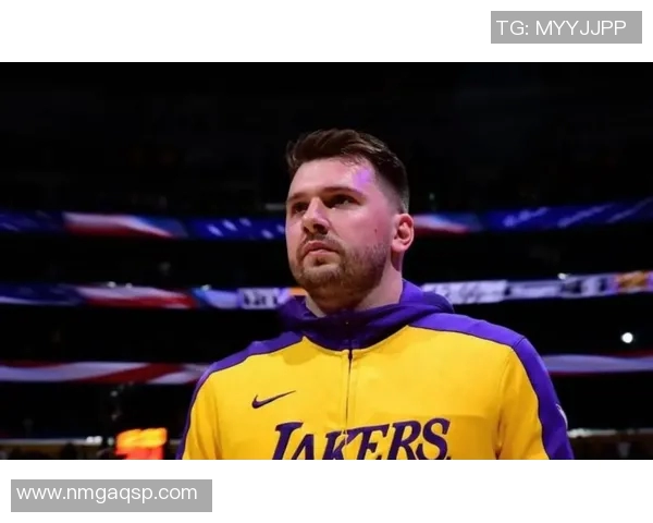 伤病影响也很大！湖人本赛季至今仅有一位球员全勤：拉拉维亚