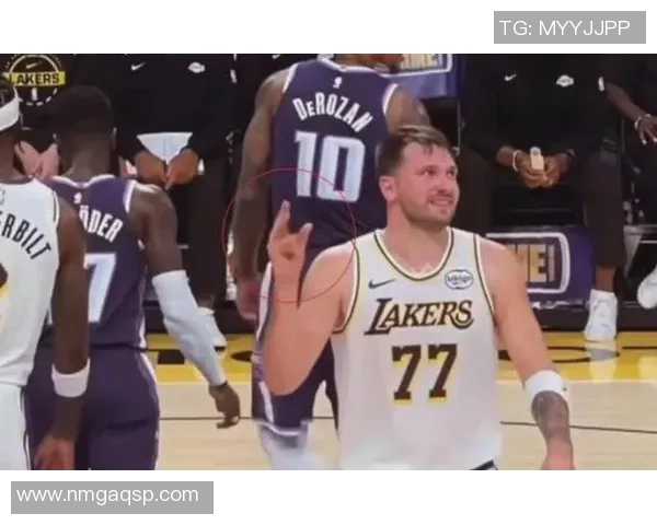 冲突真因曝光！东契奇数次辱骂引争端 施罗德走廊蹲守挥拳击打未果